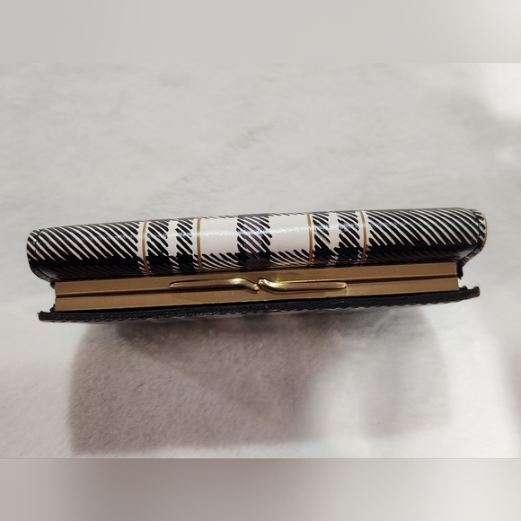 Patricia Nash Woodstock Leather Frame Wallet, Black & White Plaid - Picture 4 of 10